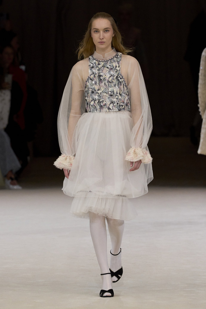  

Prohlédněte si kolekci Chanel Haute Couture 2024
