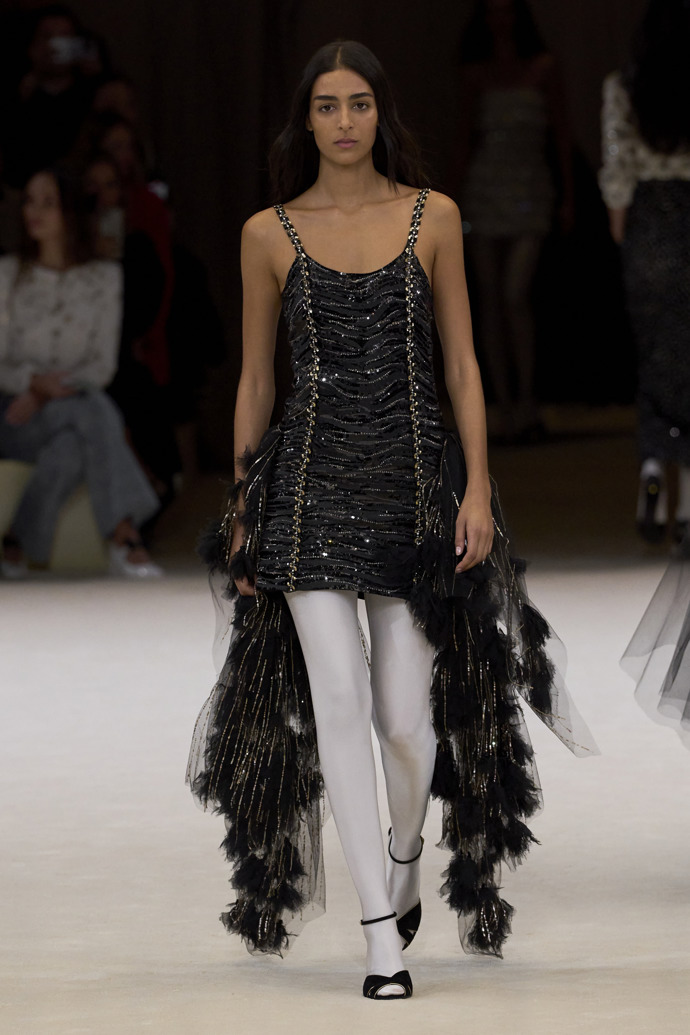  

Prohlédněte si kolekci Chanel Haute Couture 2024
