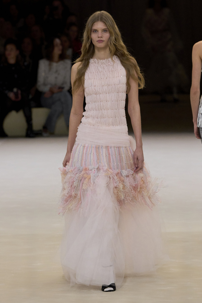  

Prohlédněte si kolekci Chanel Haute Couture 2024
