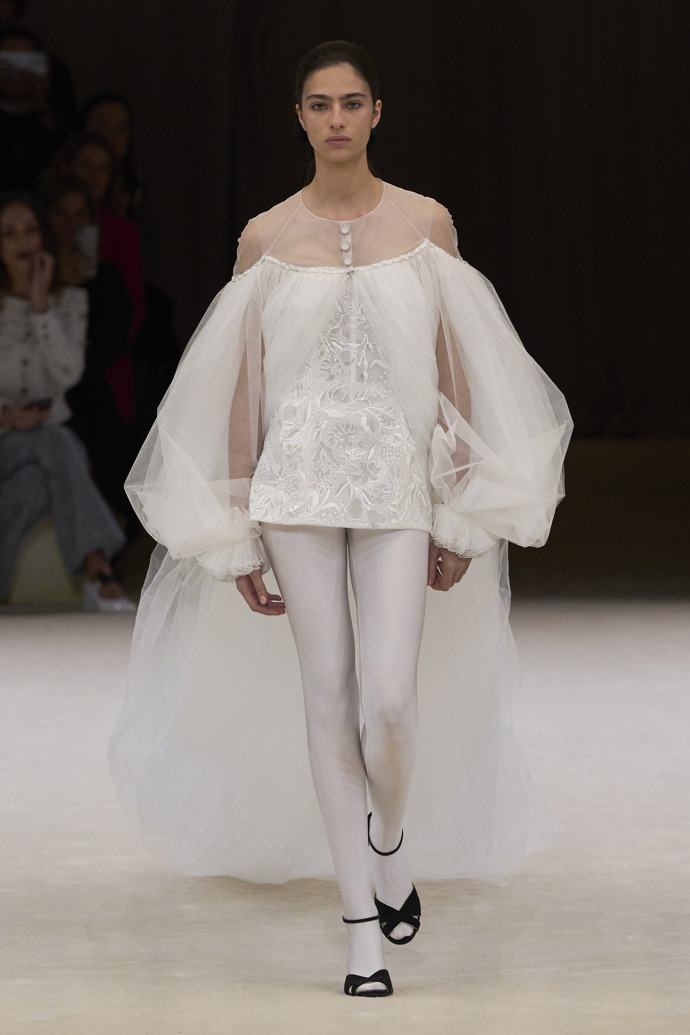  

Prohlédněte si kolekci Chanel Haute Couture 2024
