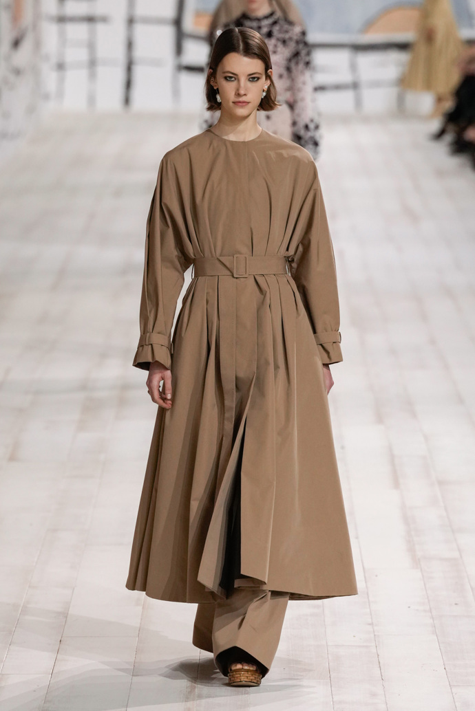 Prohlédněte si kolekci Dior Haute Couture 2024...
Prohlédněte si kolekci Dior Haute Couture 2024...