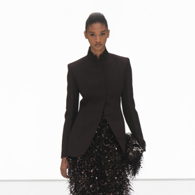 Prohlédněte si kolekci Fendi Couture 2024
Prohlédněte si kolekci Fendi Couture 2024