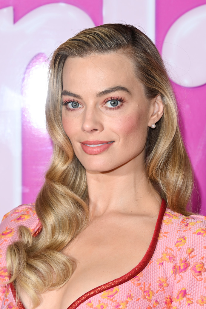  

Margot Robbie
