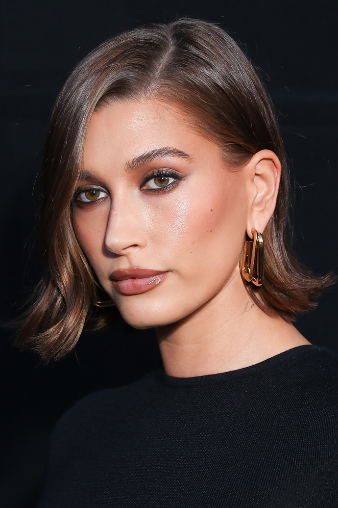  

Hailey Bieber
