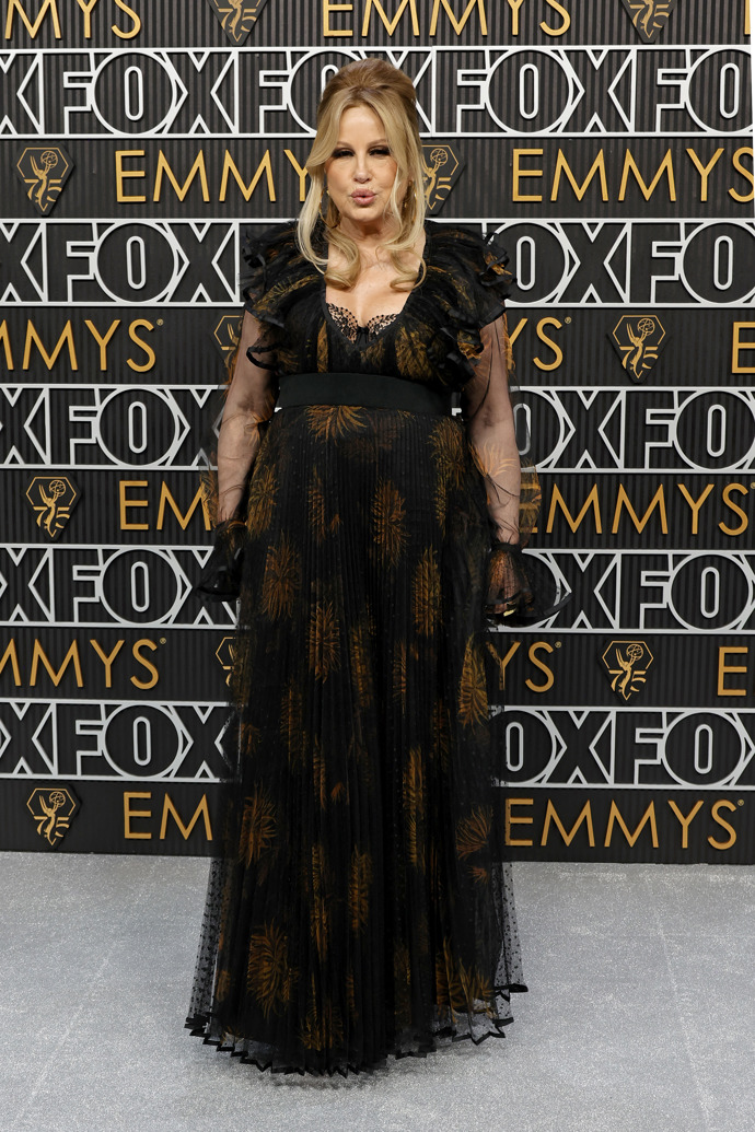  

Jennifer Coolidge na 75. ročníku udílení Emmy Awards

