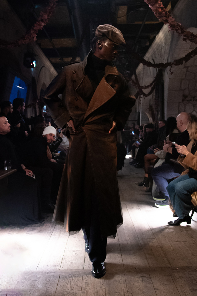  

Prohlédněte si kolekci Maison Margiela Artisanal Collection 2024
