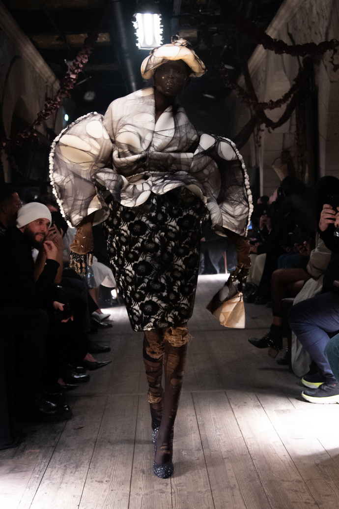  

Prohlédněte si kolekci Maison Margiela Artisanal Collection 2024
