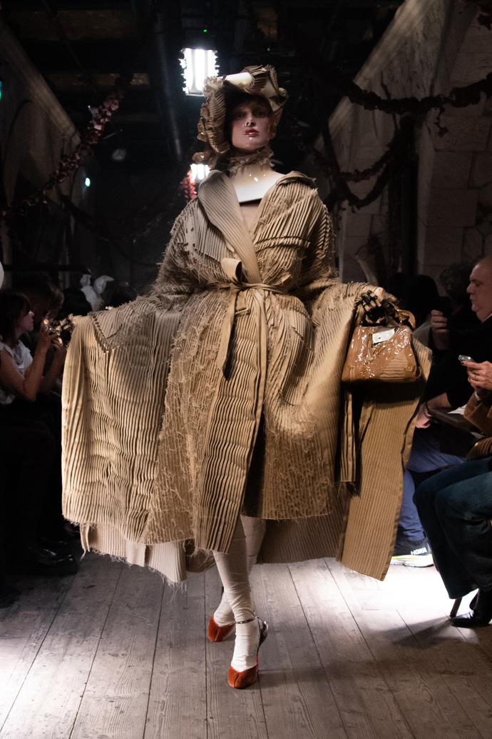  

Prohlédněte si kolekci Maison Margiela Artisanal Collection 2024
