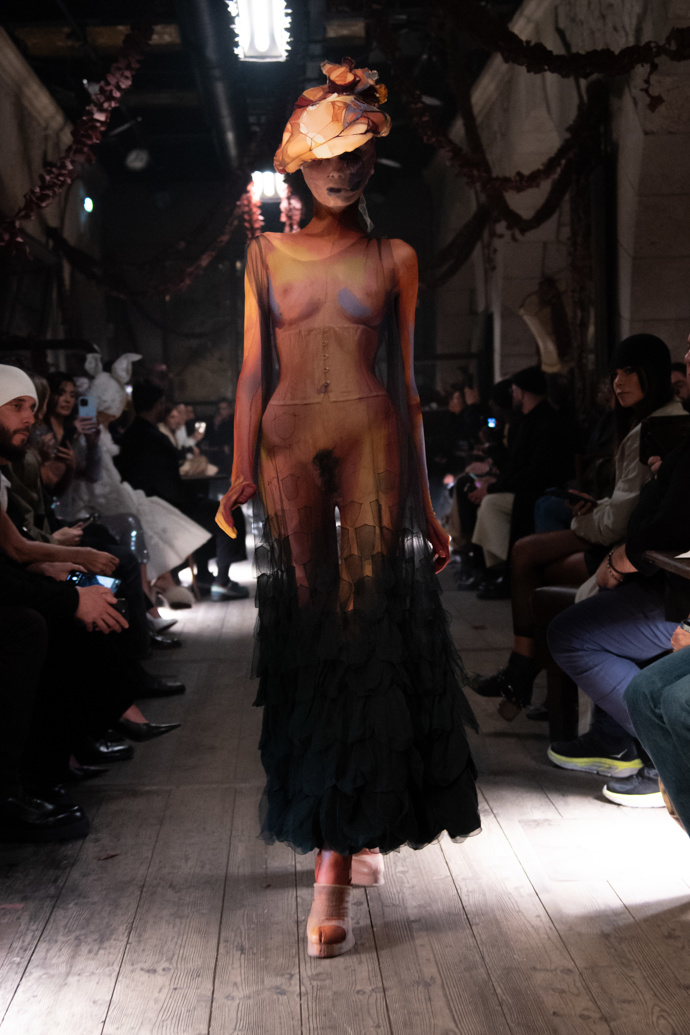  

Prohlédněte si kolekci Maison Margiela Artisanal Collection 2024
