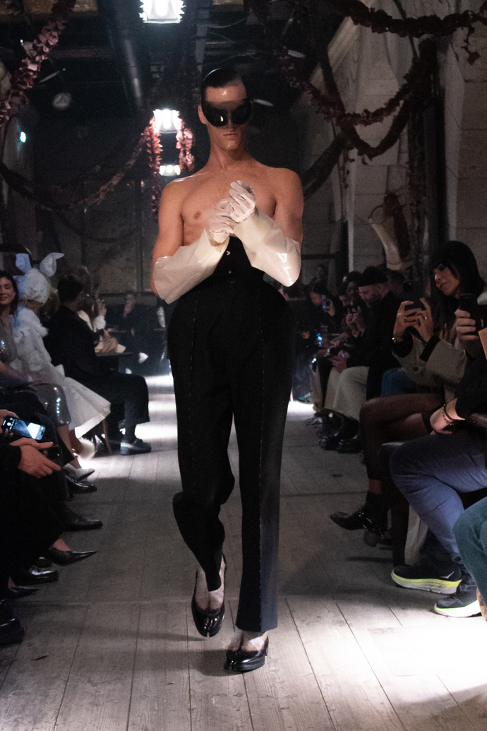  

Prohlédněte si kolekci Maison Margiela Artisanal Collection 2024
