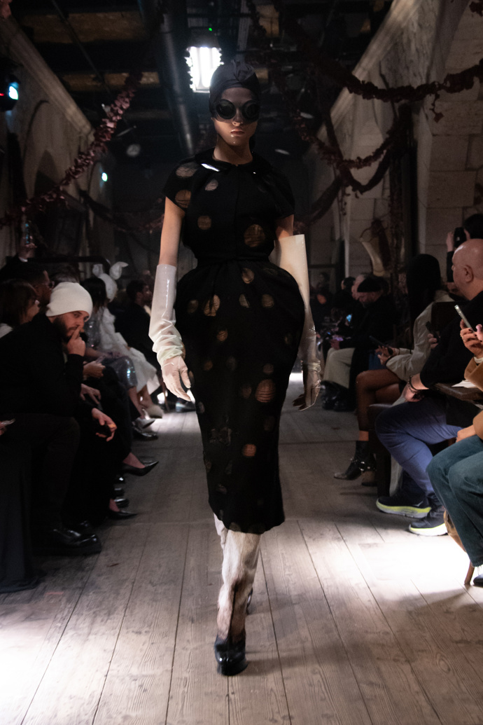  

Prohlédněte si kolekci Maison Margiela Artisanal Collection 2024
