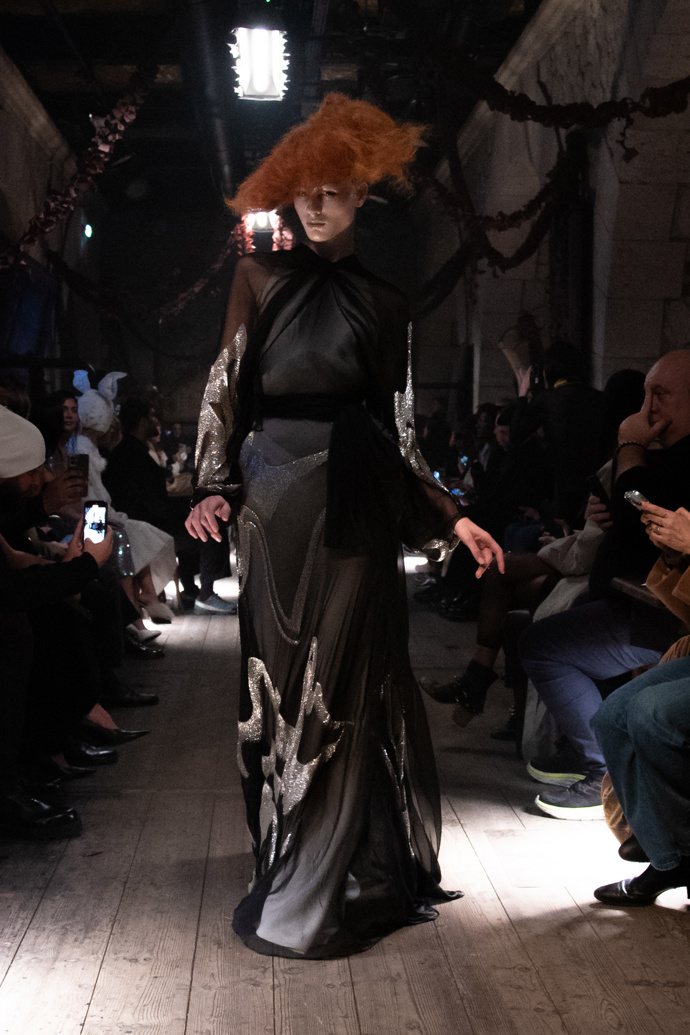  

Prohlédněte si kolekci Maison Margiela Artisanal Collection 2024
