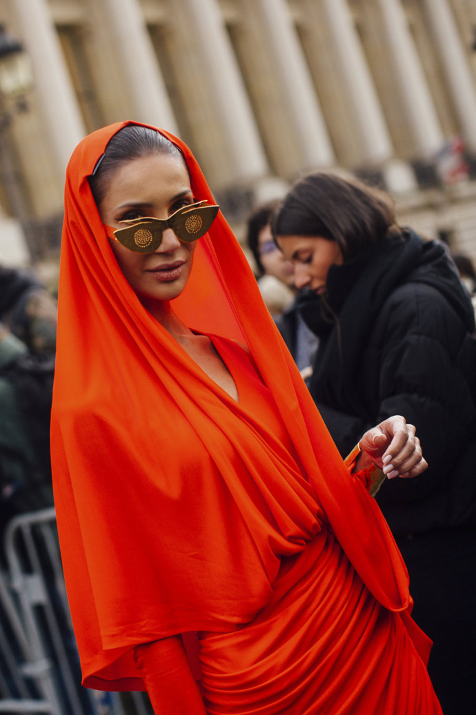  

Street style z pařížského haute couture weeku
