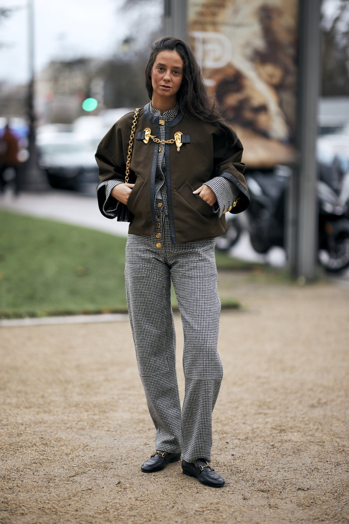  

Street style z pařížského haute couture weeku
