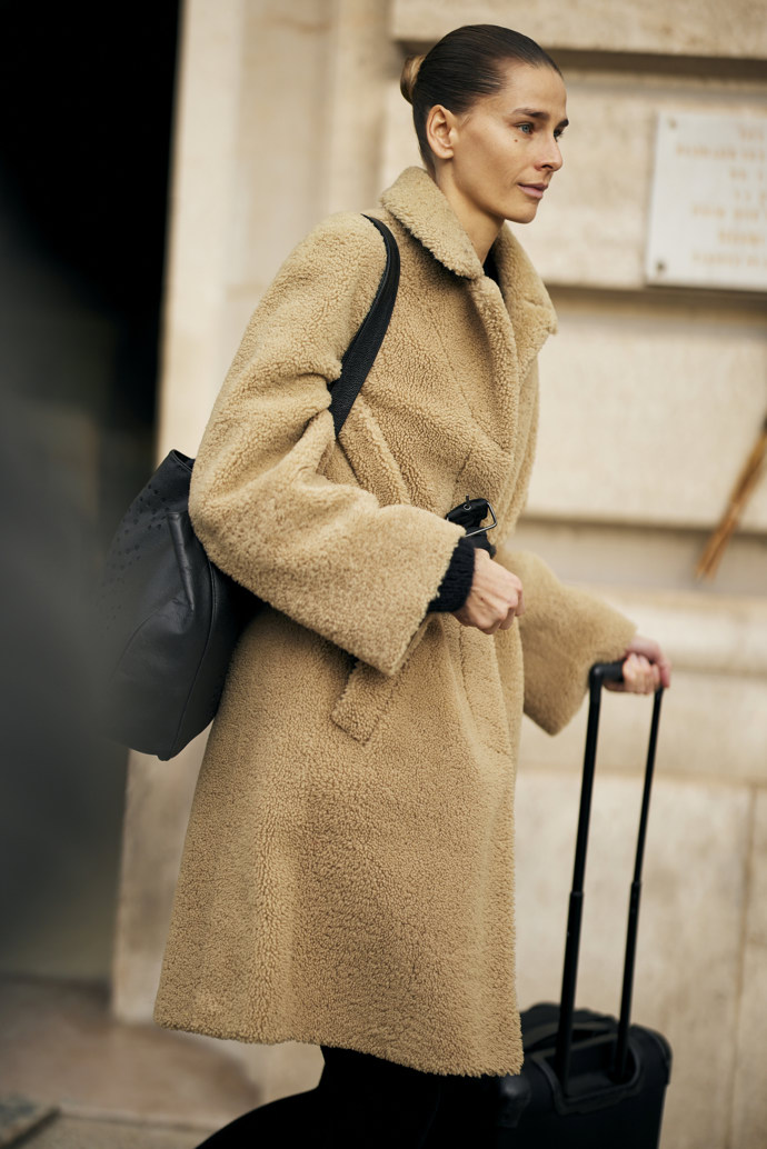  

Street style z pařížského haute couture weeku
