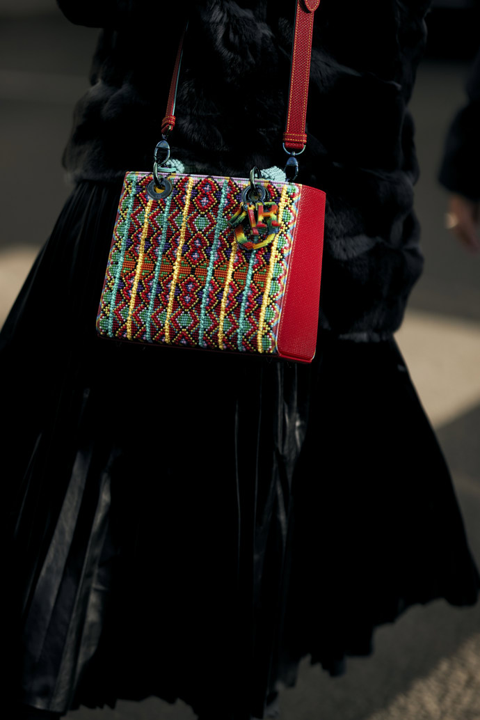  

Street style z pařížského haute couture weeku
