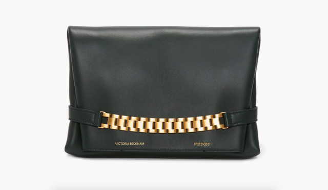 Kabelka Chain Pouch Bag In Black Leather, Victoria Beckham, 25 400 Kč
Kabelka Chain Pouch Bag In Black Leather, Victoria Beckham, 25 400 Kč