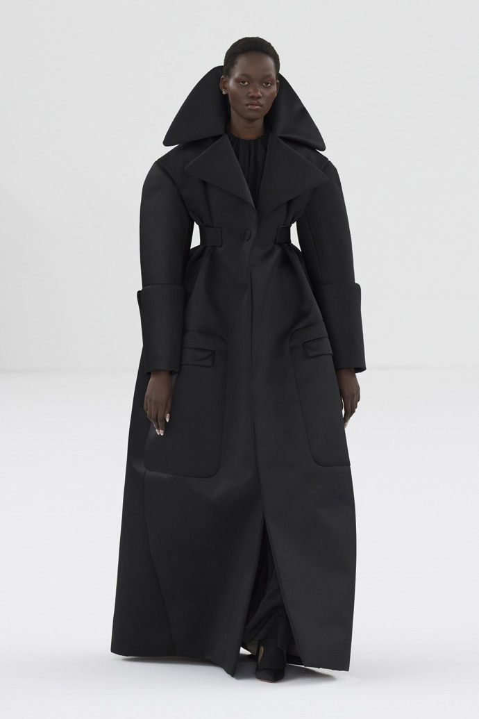  

Prohlédněte si kolekci Viktor & Rolf Haute Couture Spring Summer 2024
