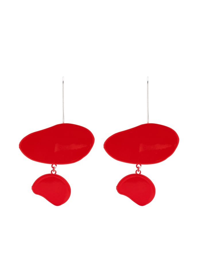  

Sculpted earrings, Jil Sander, 690 EUR, prodává Farfetch

