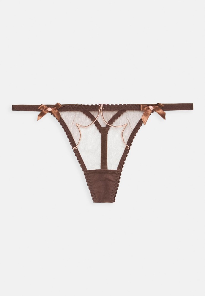  

Tanga Lorna Thong, Agent Provocateur, 1 510 Kč, prodává Zalando
