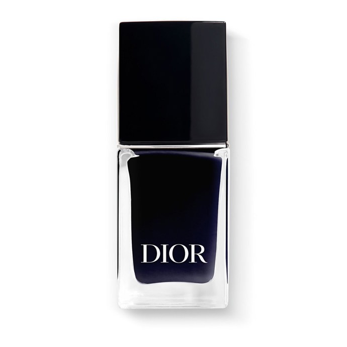  

Lak na nehty s gelovým efektem Dior Vernis, odstín 902 Pied-de-Poule, Dior, 790 Kč

