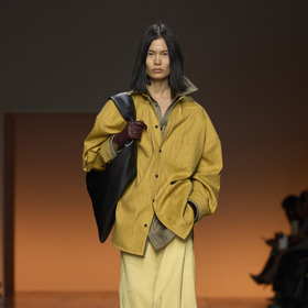  

Prohlédněte si ready-to-wear kolekci Bottega Veneta Fall/Winter 2024...

