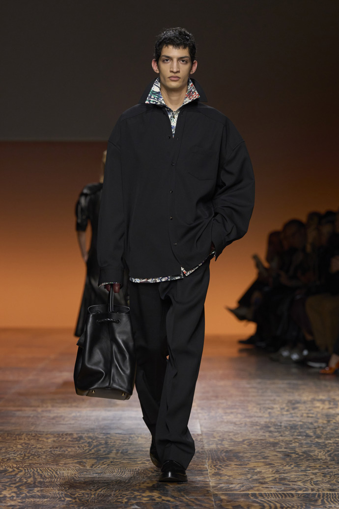  

Prohlédněte si ready-to-wear kolekci Bottega Veneta Fall/Winter 2024...
