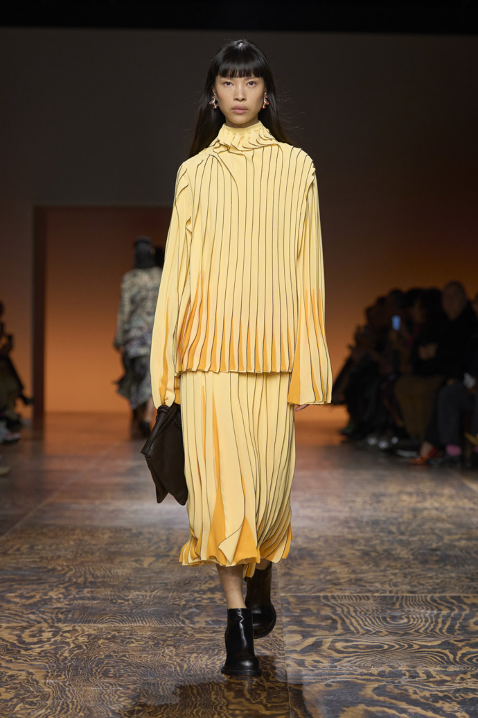  

Prohlédněte si ready-to-wear kolekci Bottega Veneta Fall/Winter 2024...

