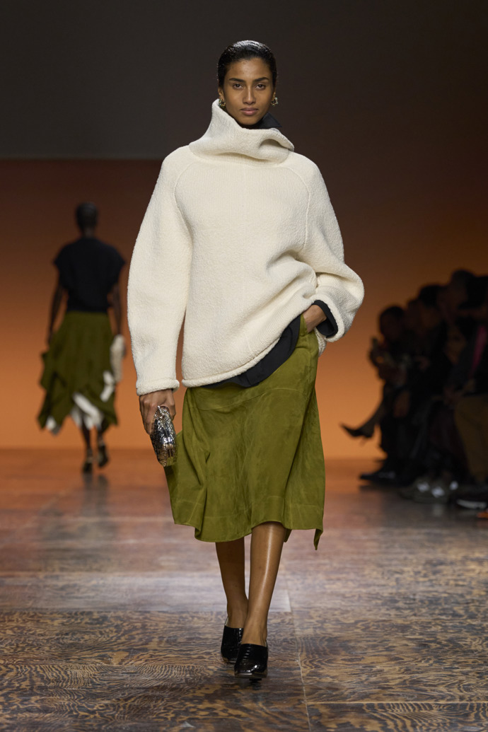  

Prohlédněte si ready-to-wear kolekci Bottega Veneta Fall/Winter 2024...
