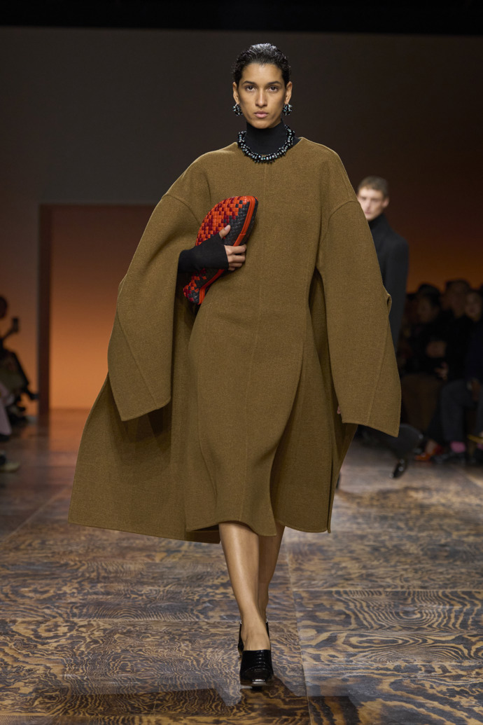  

Prohlédněte si ready-to-wear kolekci Bottega Veneta Fall/Winter 2024...
