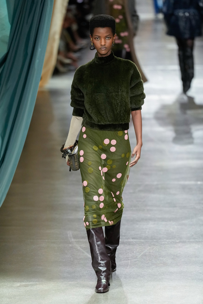  

Prohlédněte si kolekci Fendi Fall/Winter 2024
