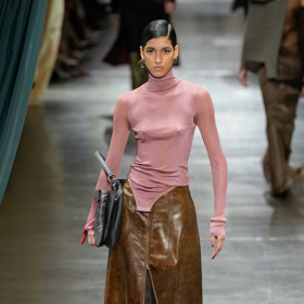 Prohlédněte si kolekci Fendi Fall/Winter 2024
Prohlédněte si kolekci Fendi Fall/Winter 2024