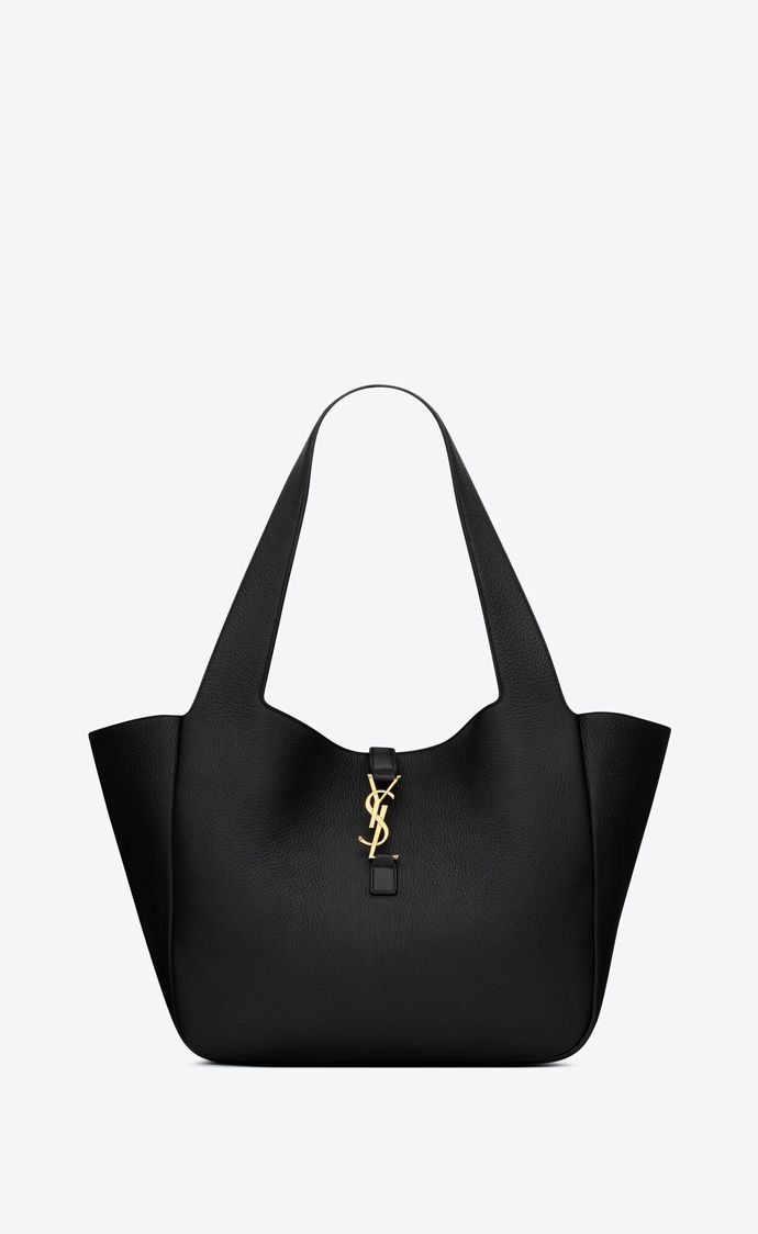  

Kabelka Bea, Yves Saint Laurent, 2 890 EUR
