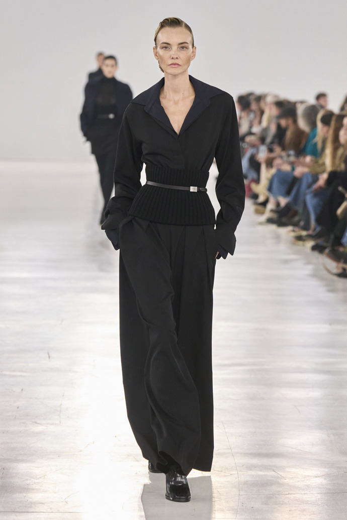 Prohlédněte si ready-to-wear kolekci Max Mara Fall/Winter 2024...
Prohlédněte si ready-to-wear kolekci Max Mara Fall/Winter 2024...