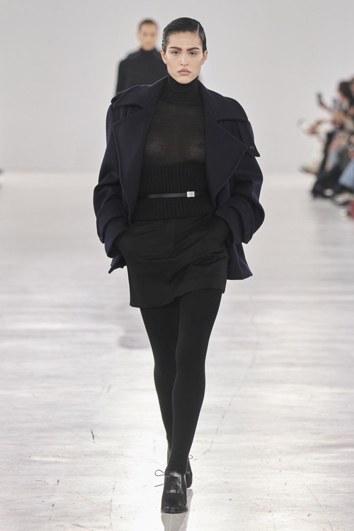 Prohlédněte si ready-to-wear kolekci Max Mara Fall/Winter 2024...
Prohlédněte si ready-to-wear kolekci Max Mara Fall/Winter 2024...