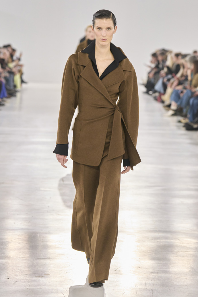 Prohlédněte si ready-to-wear kolekci Max Mara Fall/Winter 2024...
Prohlédněte si ready-to-wear kolekci Max Mara Fall/Winter 2024...