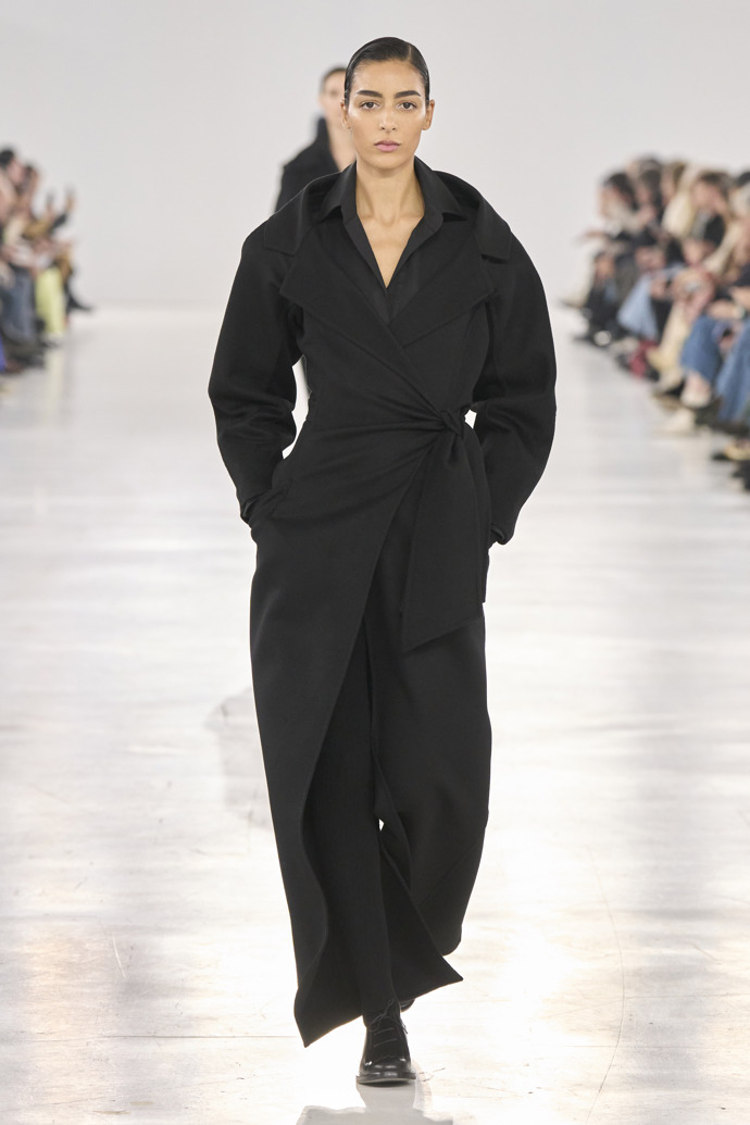 Prohlédněte si ready-to-wear kolekci Max Mara Fall/Winter 2024...
Prohlédněte si ready-to-wear kolekci Max Mara Fall/Winter 2024...