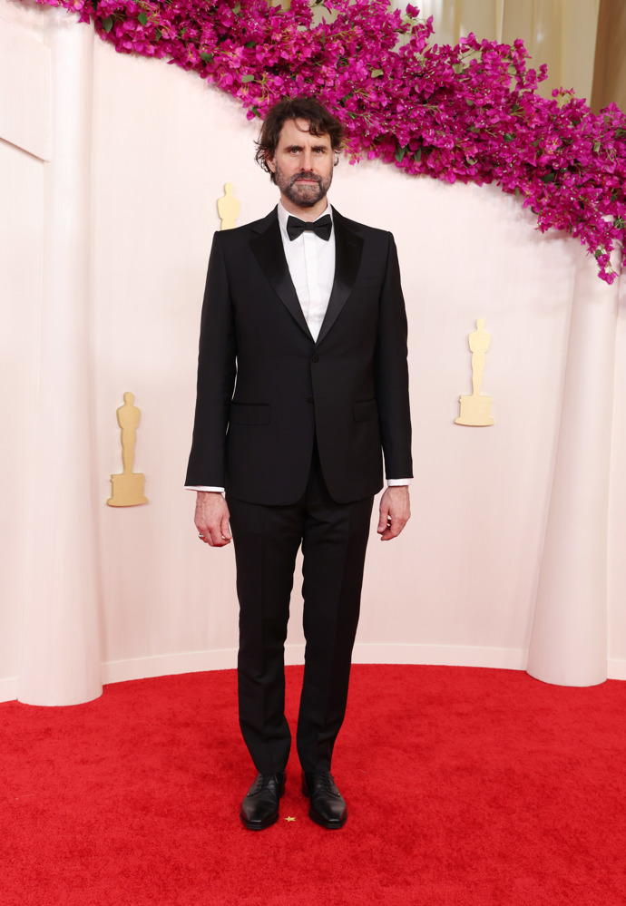  

Andrew Wyatt ve vlněném obleku Gucci.
