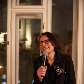 Eva Eisler
Eva Eisler