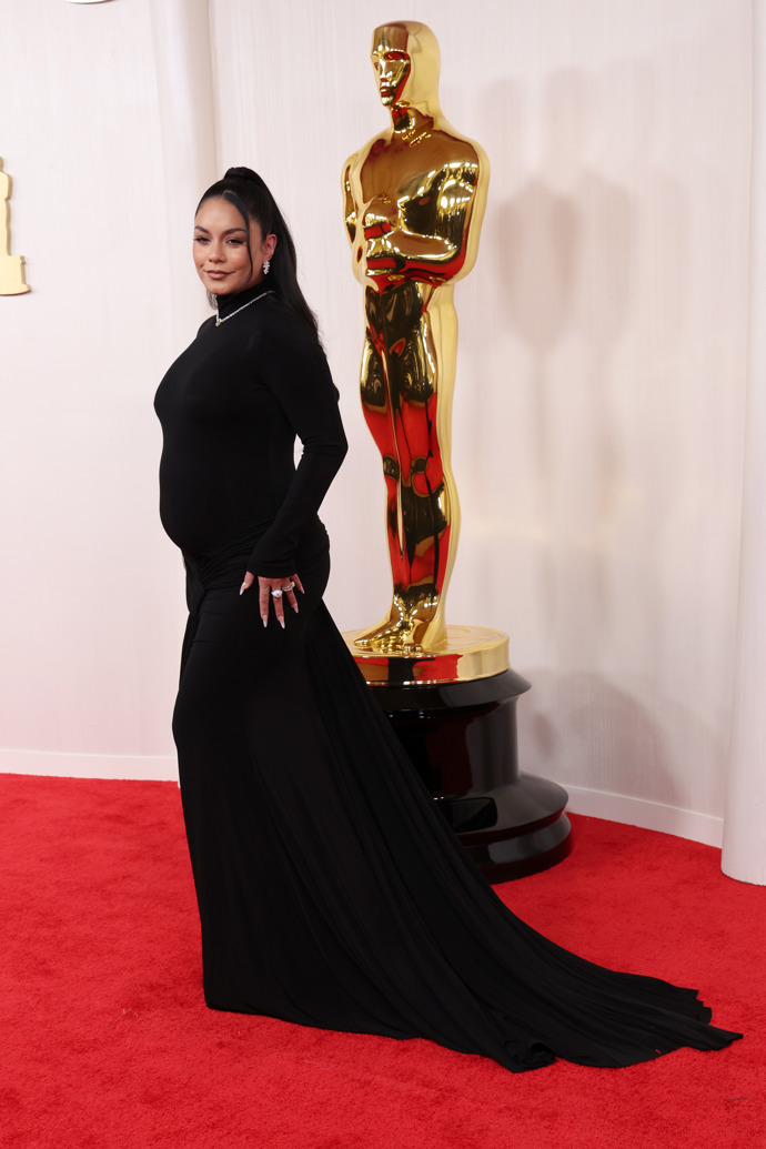  

Vanessa Hudgens
