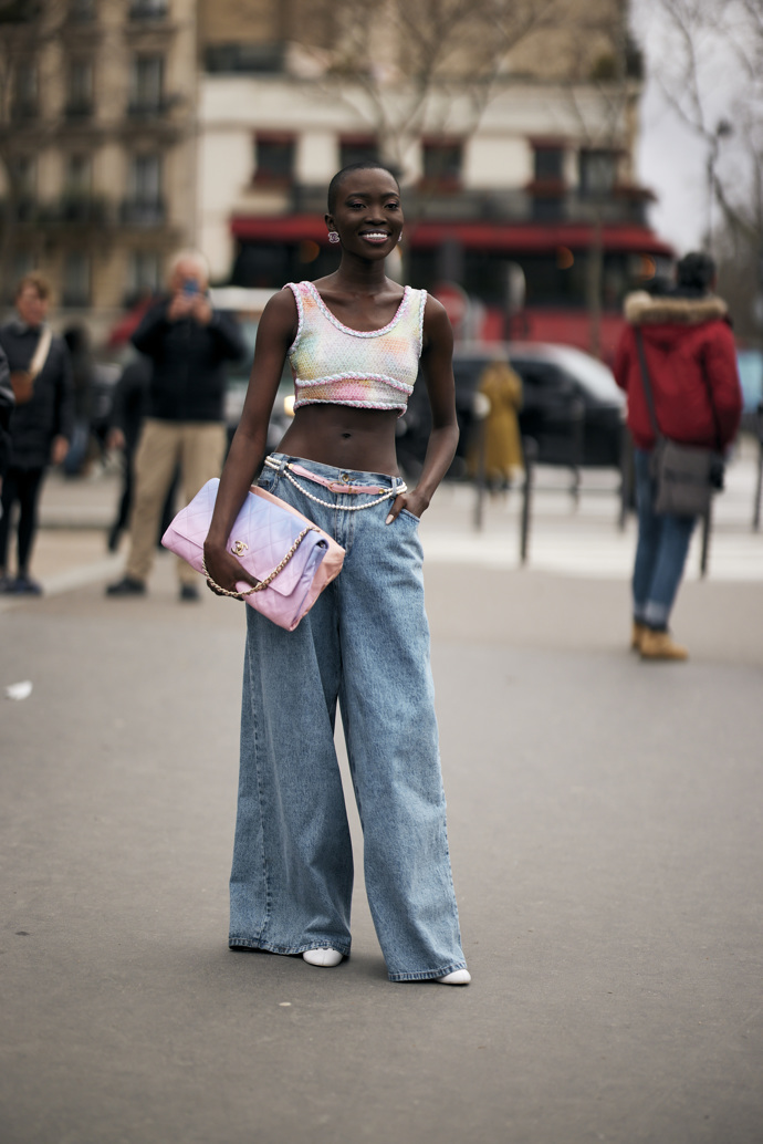  

Baggy denim, hit letošního jara. Inspirujte se, jak ho oblékat...

