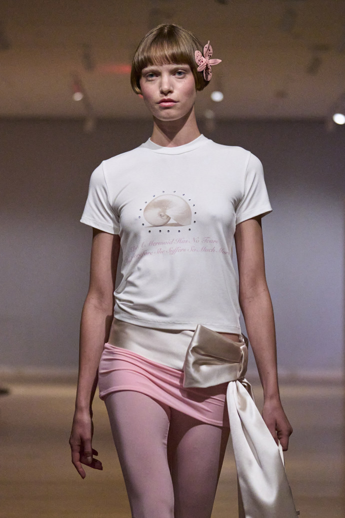  

Sandy Liang
