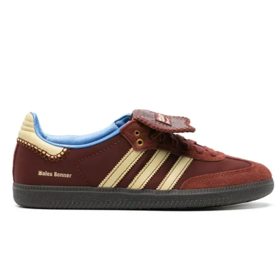 Wales Bonner X Adidas Suede Sneaker, 11 280 Kč, Farfetch
Wales Bonner X Adidas Suede Sneaker, 11 280 Kč, Farfetch