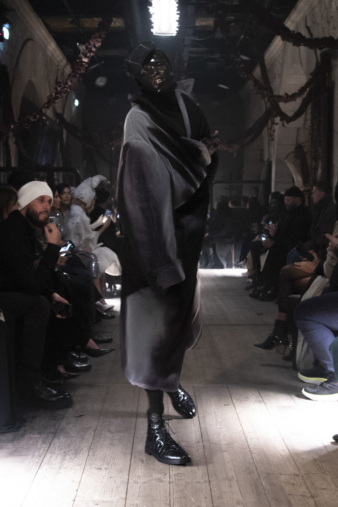 Maison Margiela Spring Summer 2024 Haute Couture - makeup by Pat McGrath
