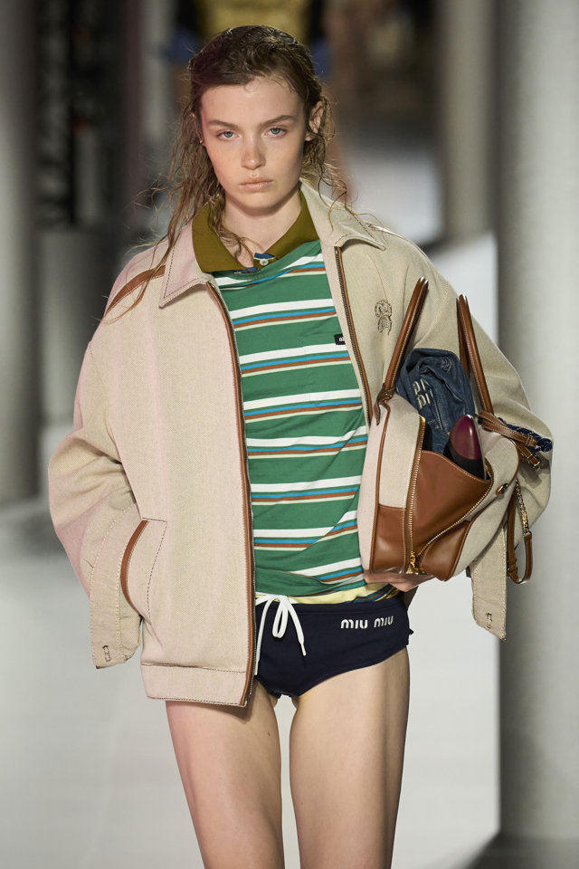 MiuMiu
MiuMiu