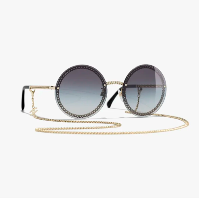  

Kulaté sluneční brýle, Chanel, 12 400 Kč
