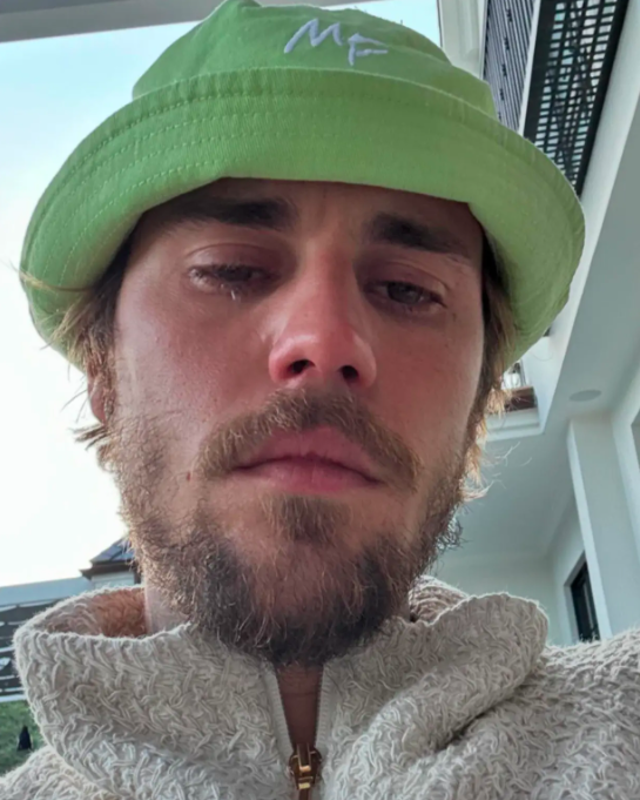 Justin Bieber zveřejnil snímek, na kterém plakal
Justin Bieber zveřejnil snímek, na kterém plakal