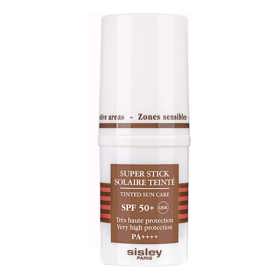 Ochrana proti UV záření v tyčince Super Stick Solaire Teinté SPF 50+, Sisley, 2 550 Kč, prodává Sephora
Ochrana proti UV záření v tyčince Super Stick Solaire Teinté SPF 50+, Sisley, 2 550 Kč, prodává Sephora