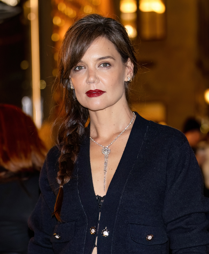  

Katie Holmes
