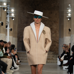  

Prohlédněte si kolekci Louis Vuitton Cruise 2025...

